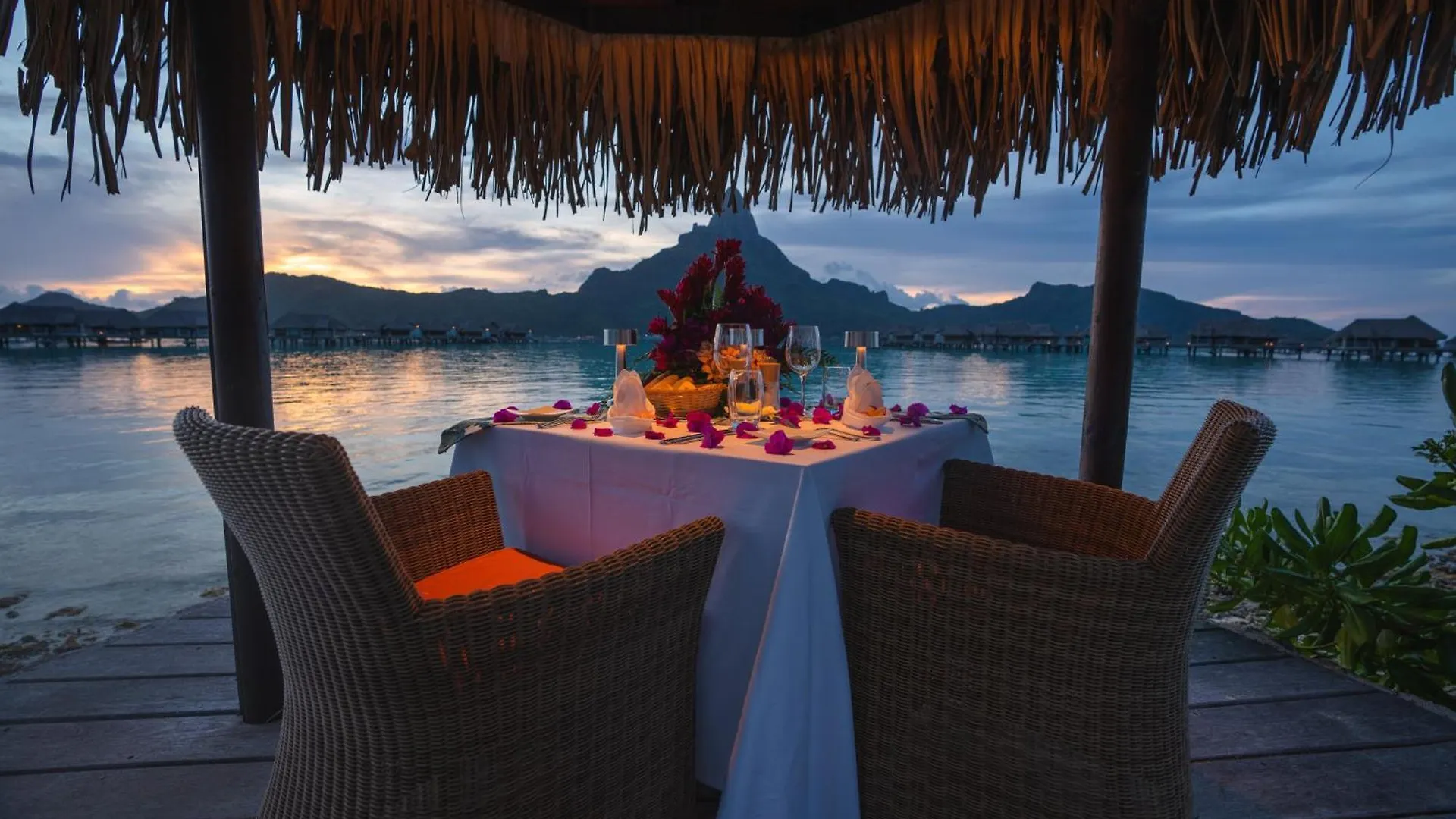 Intercontinental Bora Bora & Thalasso Spa, An Ihg Hotel Feriested