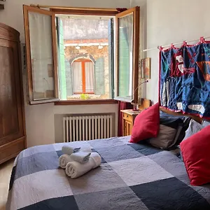 Ai Miracoli , Venecia Italia